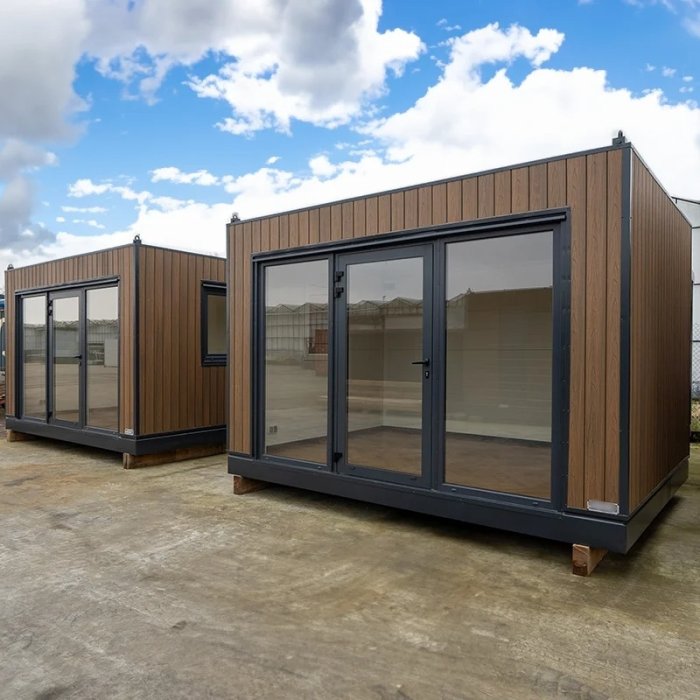 Estudio reformado con jardín de 12m²
