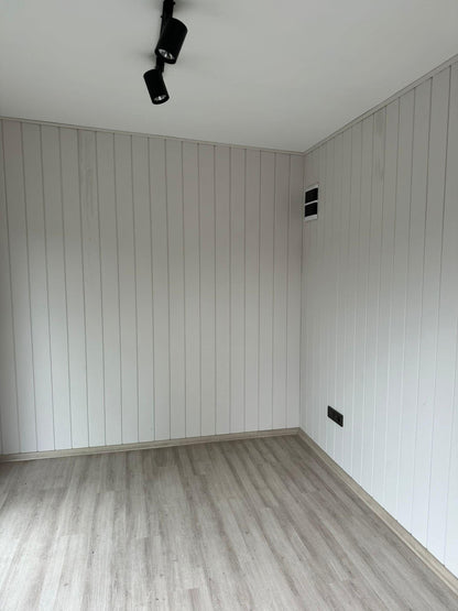 Oficina de jardín aislada de 10,5 m²